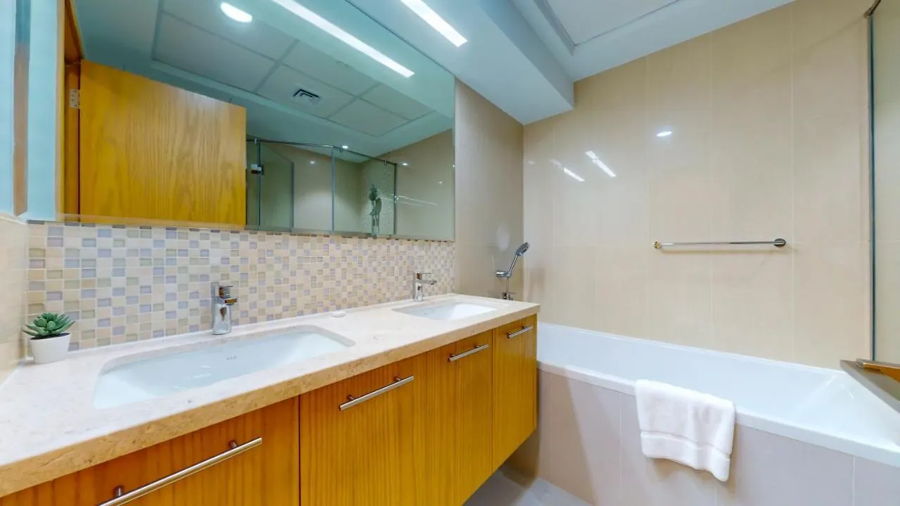 Bellevue Tower 1 - Vibrant Two Bed In Business Bay Apartment Dubai United Arab Emirates